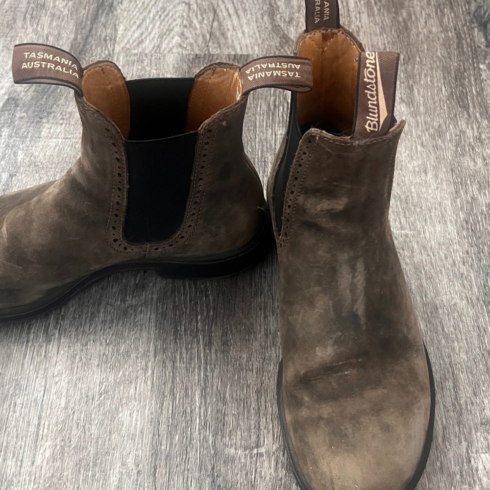 Blundstone Chelsea Boots